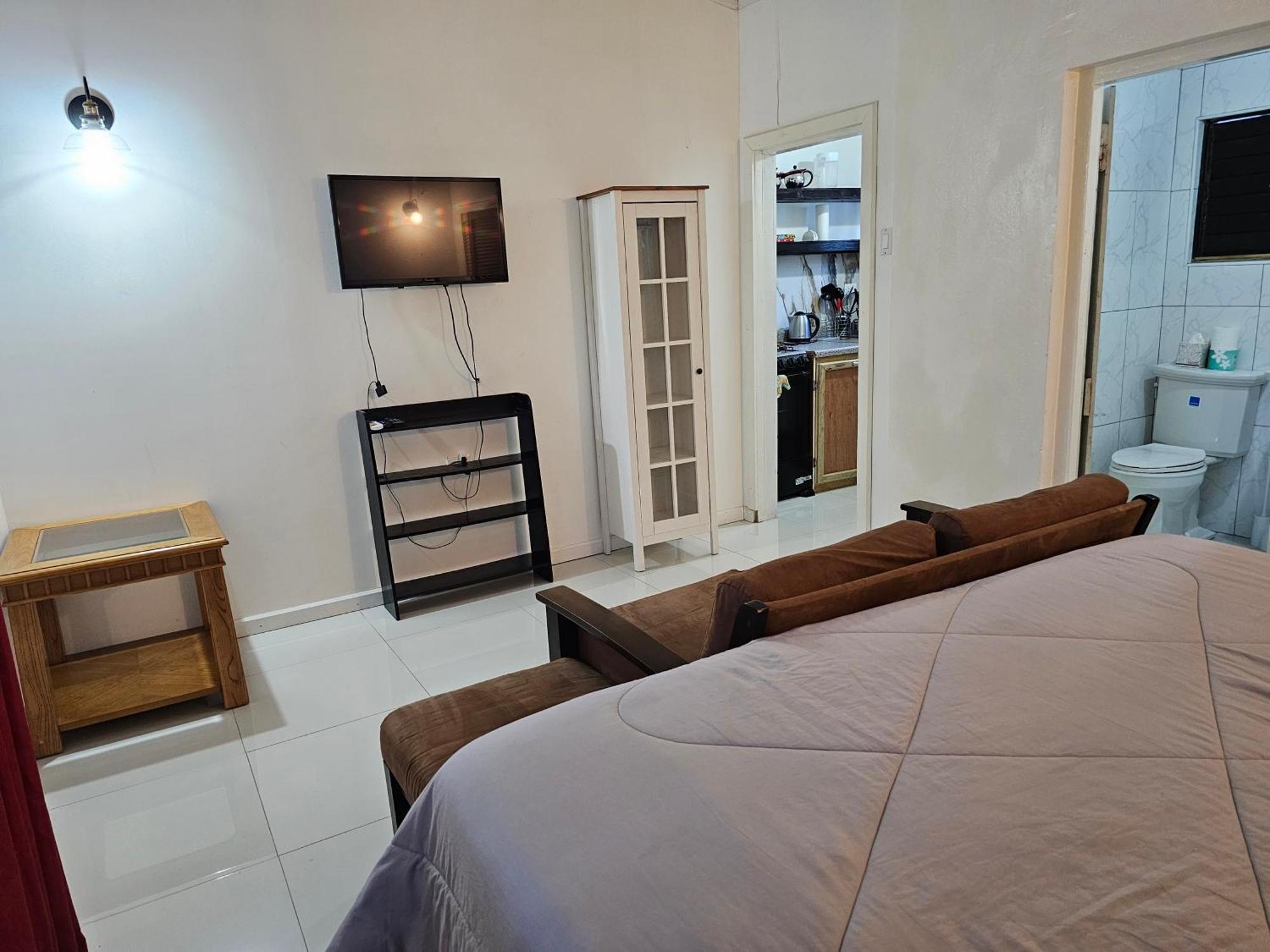 Roots Cafe Rooms Νεγκρίλ Εξωτερικό φωτογραφία
